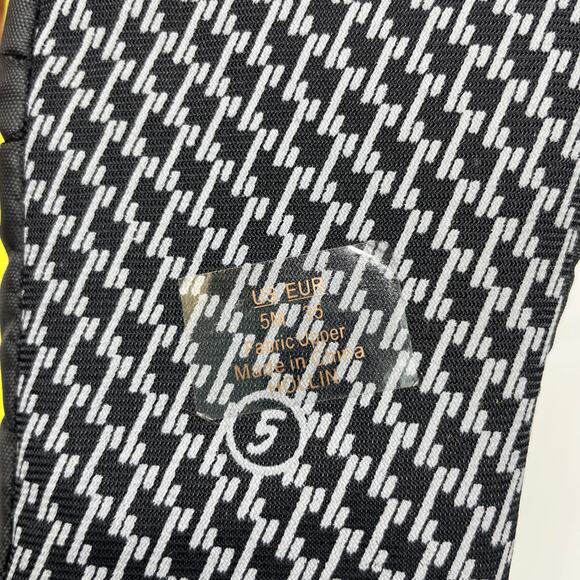 Circus by Sam Edelman Hollin Quilted Puffer Yellow Slipper Size 5 - Picture 11 of 11